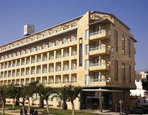 AXA Dane Arrested OnL