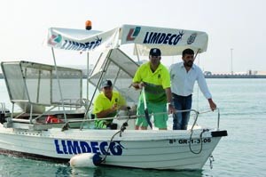 MOT cleaning skiff OnL