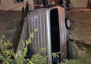 MOT Car down hole 02 OnL