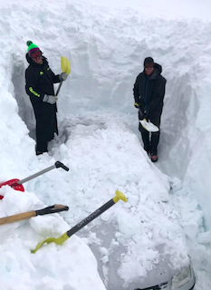 GRA Pupils Snowed in on Sierra Nevada