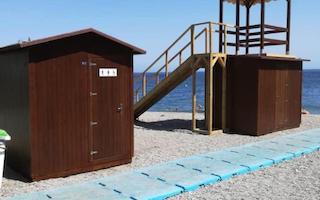 LHR Marina Beach Toilets