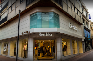 MOT Bershka Closes