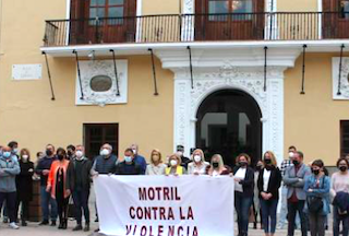 MOT 19 year old girl Stabbed