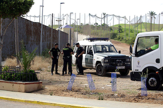 SPN Immigrants Assault Melilla Border