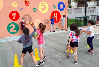 LHR A School with Ideas