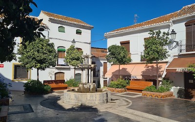 SAL Old Town Hall Square