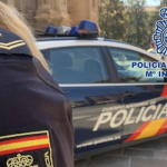 GRA Policia Nacional Car and Policewoman 400x250