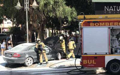 MOT Car Burns Near Gasolinera
