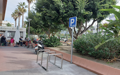 ALM New Cycle Parking Stands FB23