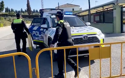 GRA Police Officer Barricades Himself in