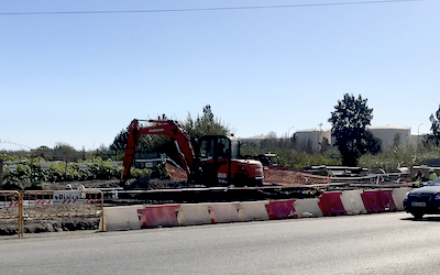 MOT Work on Port Road for New Roundabout